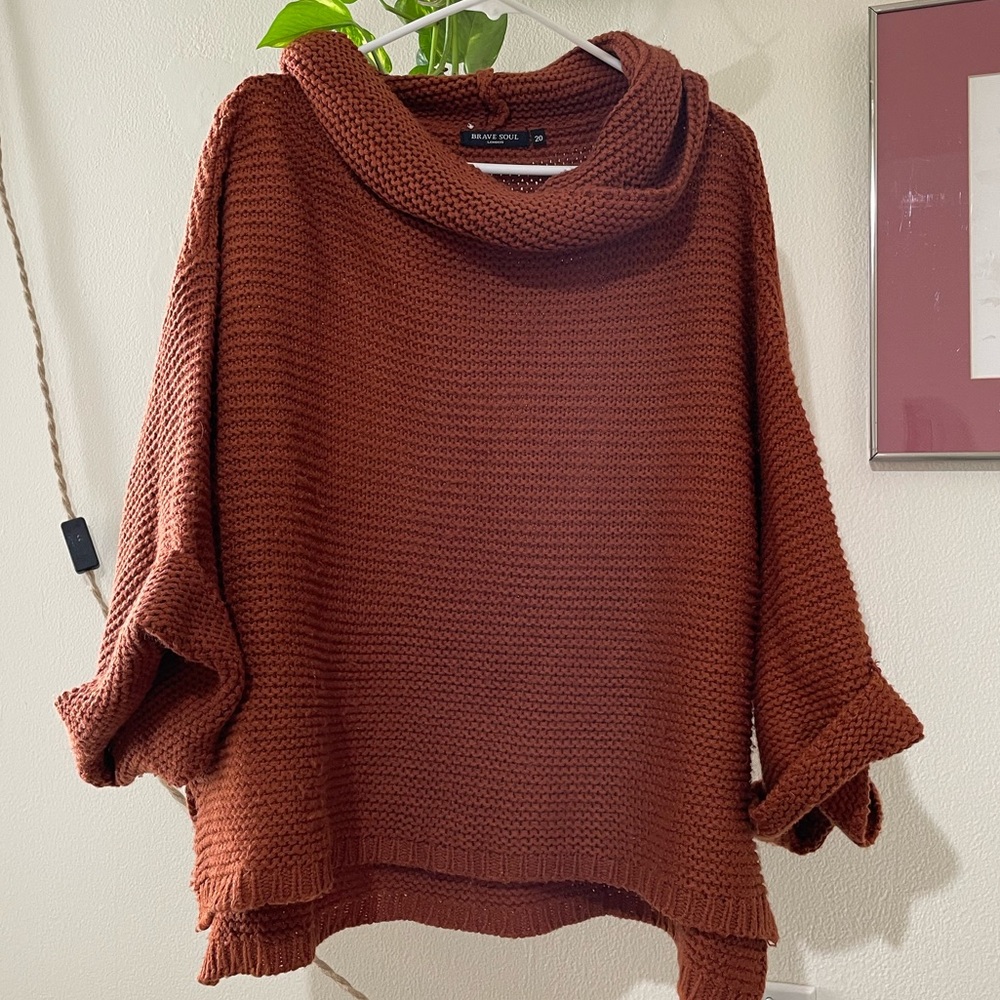 Shawl / sweater